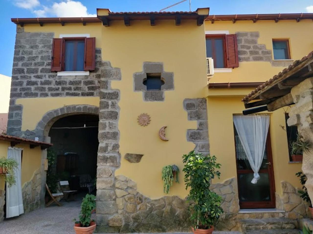 Anticacasaliori Bed & Breakfast Dolianova Eksteriør bilde